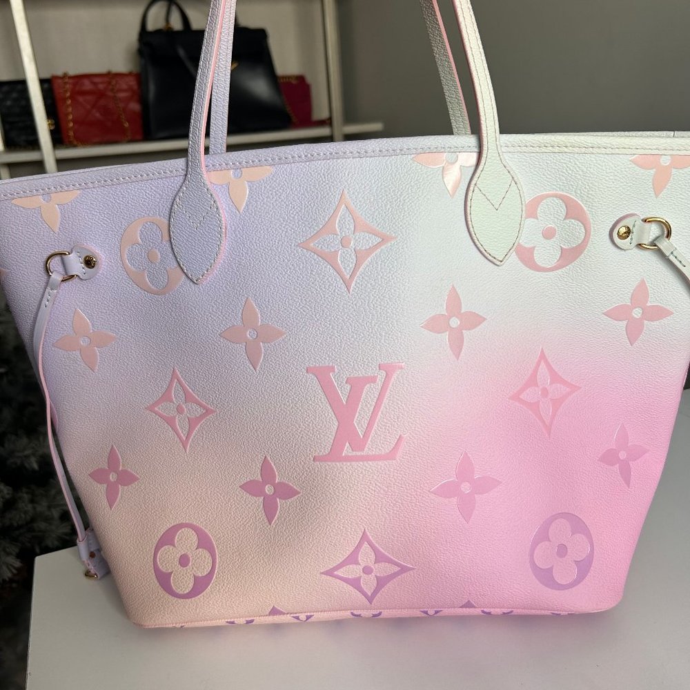 Louis Vuitton Sunrise Pastel in the City Neverfull Ombré Bag - Picture 2 of 5